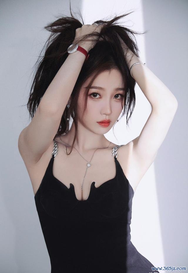 虞书欣身体景色