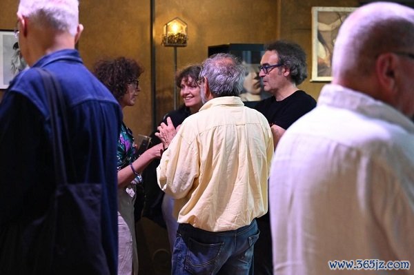 “Nel Mezzo”:第三届意大利现代艺术交流展于佛罗伦萨认真开幕